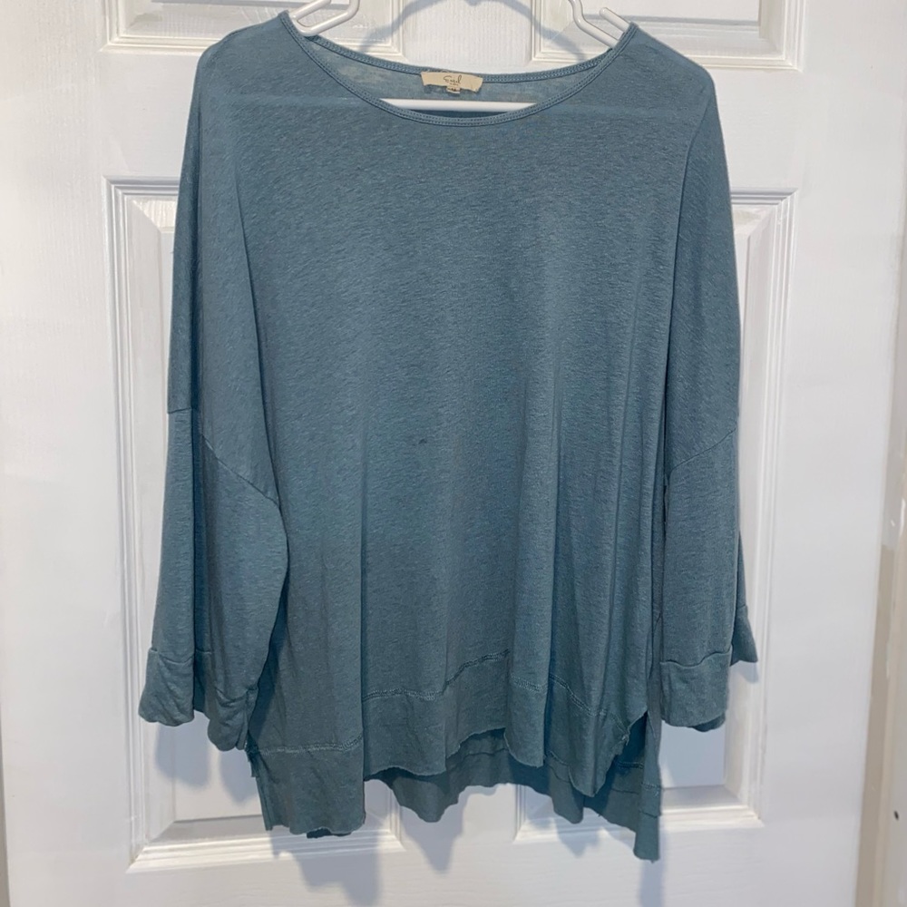 Loose long sleeve blouse